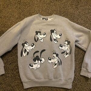 Gray Graphic Men Sweater